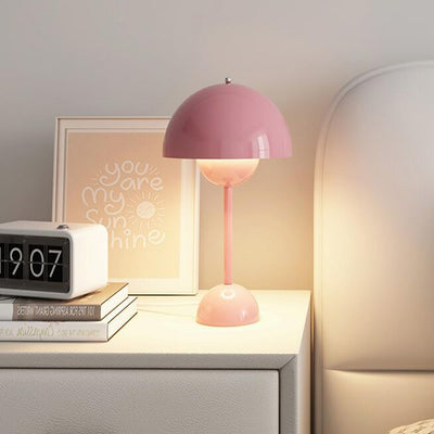 Lumièra LED Table Lamp – Touch Design, Adjustable Brightness