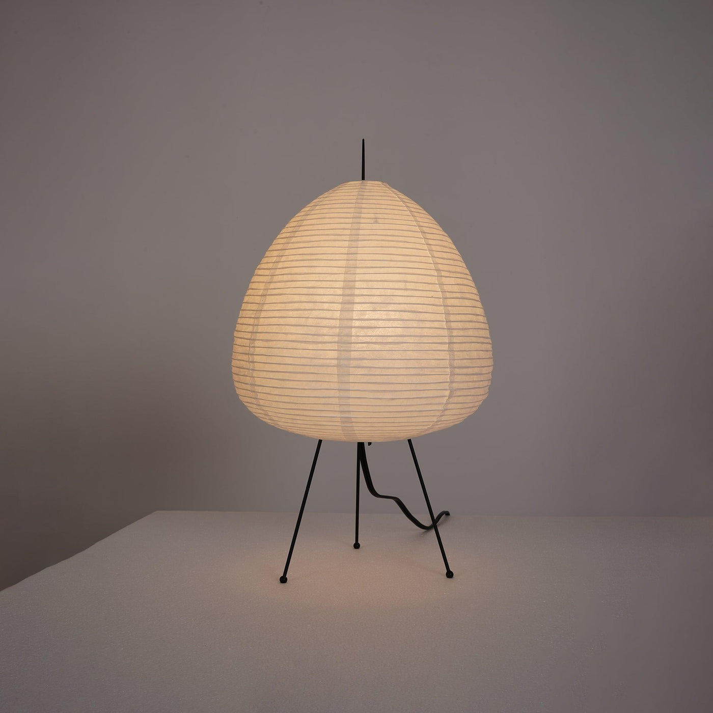 Akari Table Lamp – Japan-Inspired Design with Mulberry Paper and Metal