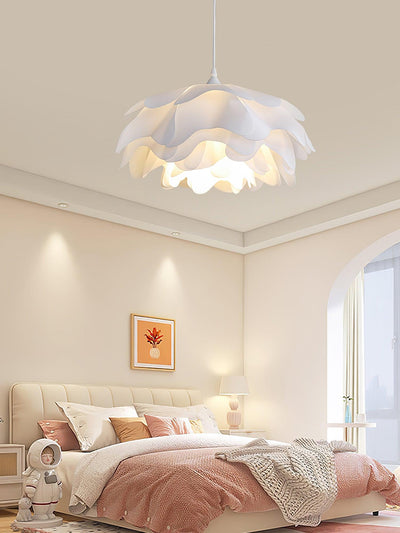 White Flower-Shaped Pendant Lamp – LED