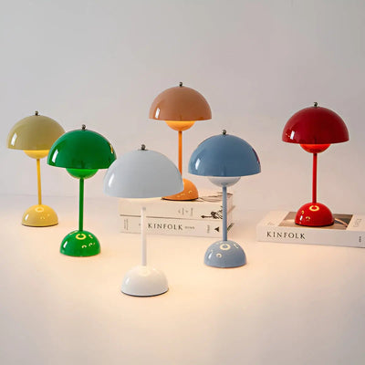 Lumièra LED Table Lamp – Touch Design, Adjustable Brightness